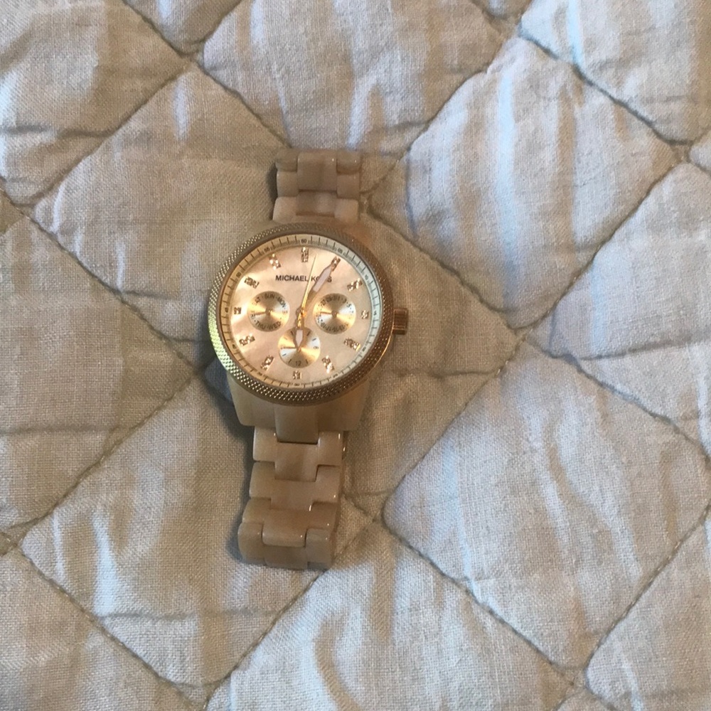 Michael kors watch